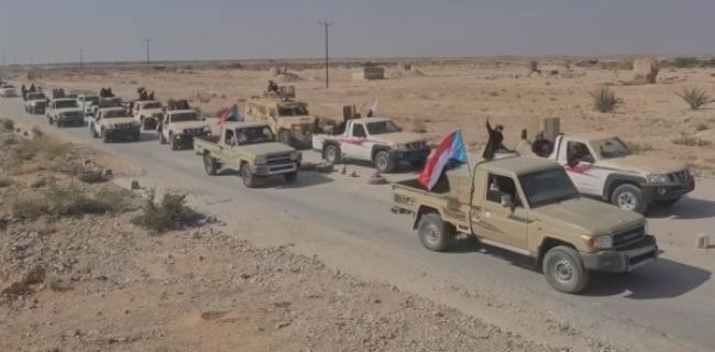 مجلة أمريكية تكشف عن تداعيات سيطرة الإنتقالي شرق اليمن على أمن البحر الأحمر