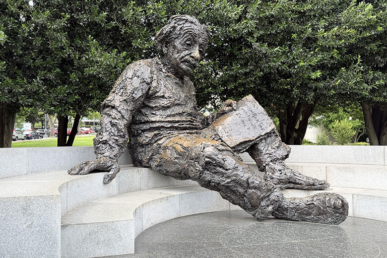 Climbable Statue of Albert Einstein in DC: A Hidden Gem (2026)