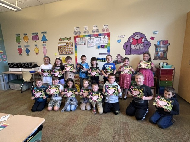 Wayne County Community Foundation continues tradition of donating books