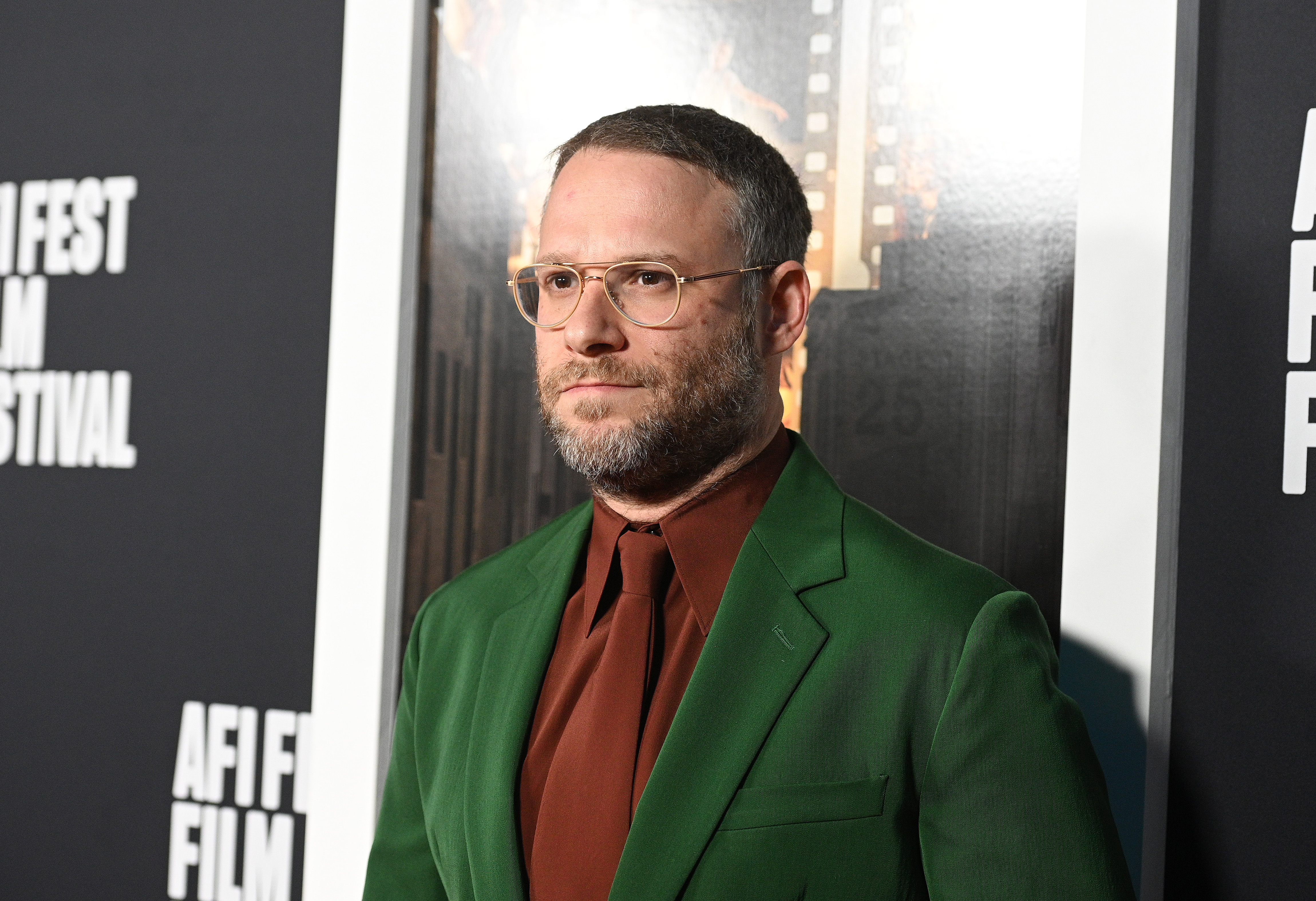 what is the net worth of seth rogan - Ilustrasi 2