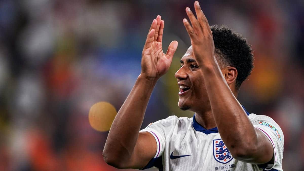 Ollie Watkins se retira de la selección de Inglaterra por una lesión leve