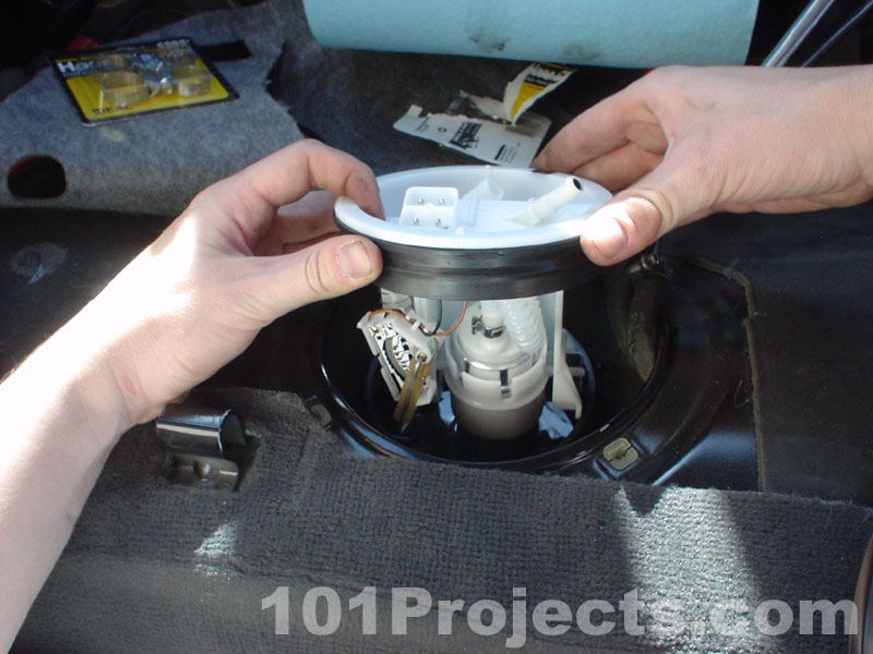 101 projects for your bmw 3 series: project 31: fuel pump replacement