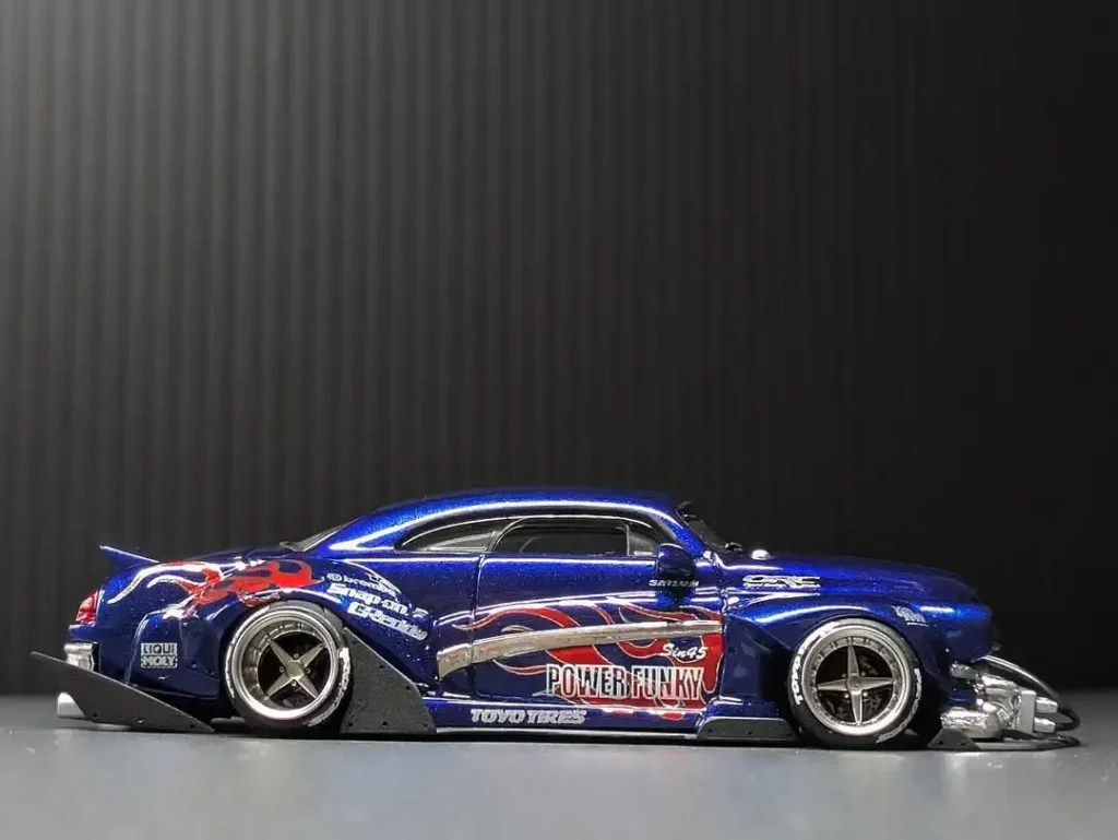 Power Funky | Hirohata Merc | Hot Wheels Custom