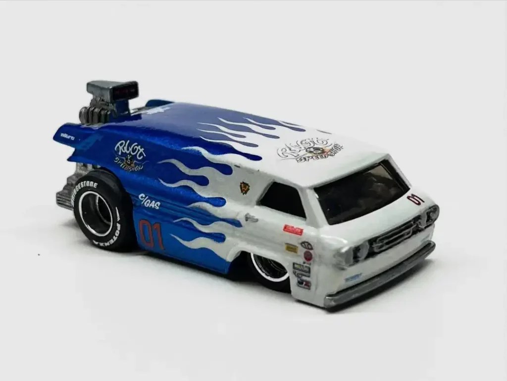 Riot Speed Shop | Custom Chevy Greenbrier Sports Wagon | Hot Wheels Custom