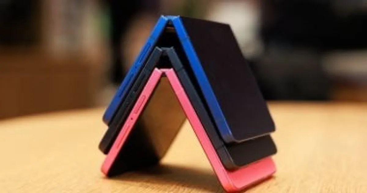 آبل تستعد لإطلاق هاتفين قابلين للطي: فولد وفليب بمنافسة شرسة