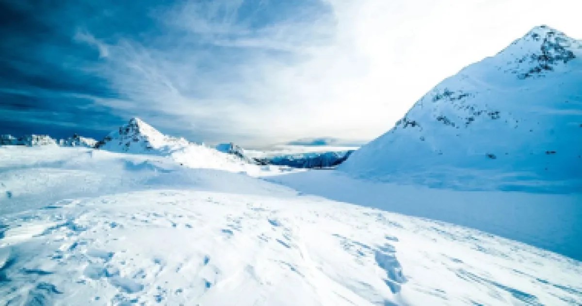 الجليد القطبي الشمالي يقترب من أدنى ذروة شتوية تاريخية.. ومخاوف مناخية وجيوسياسية تتصاعد الجليد القطبي الشمالي يقترب من أدنى ذروة شتوية تاريخية.. ومخاوف مناخية وجيوسياسية تتصاعد