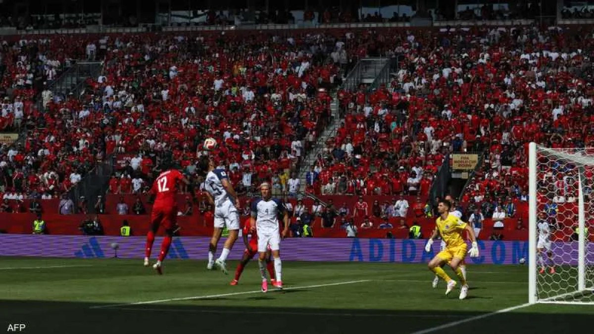 كندا تحصد أول نقطة في تاريخها بكأس العالم بتعادل مثير أمام البوسنة والهرسك