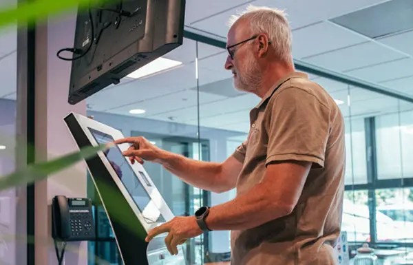indoor digitale kiosk