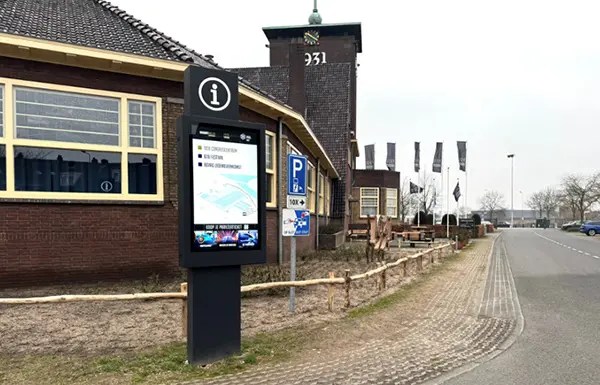 outdoor digitale kiosk