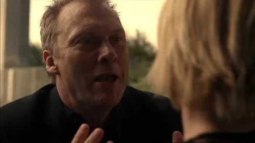 24 S06E08 – Day 6: 1:00 P.M.-2:00 P.M.