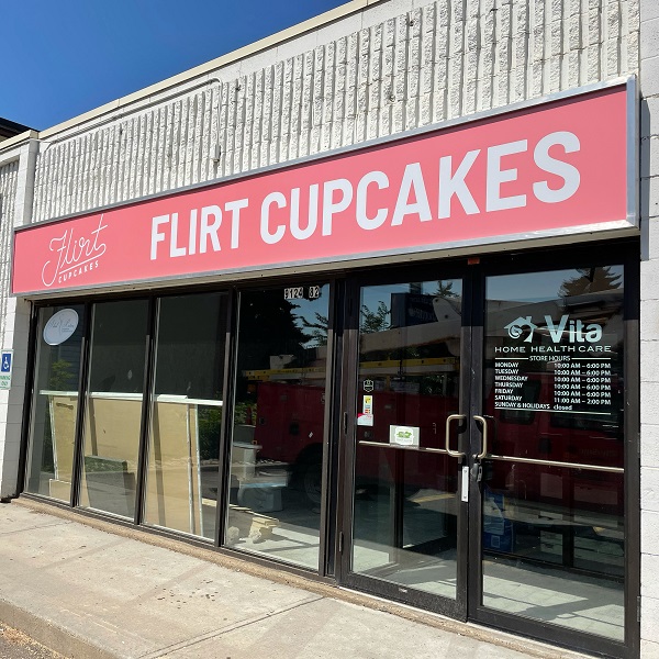 Custom Outdoor Storefront Signs Edmonton