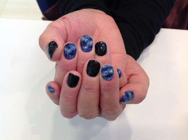 ジェルネイルデザイン！美容室4cm横川店のお客様です。