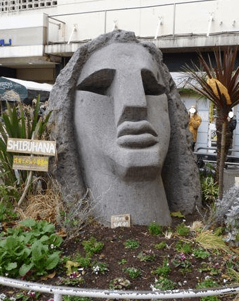 面長の人に似合う髪型とは！前髪にポイントがあります。