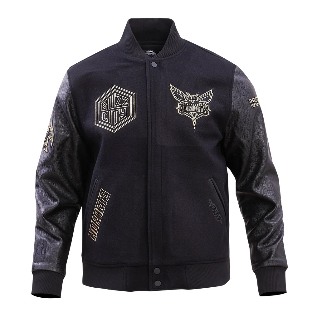 n*a様 CHARLOTTE HORNETS ブラックジャケット NBA Men's Mitchell & Ness Black/White Charlotte Hornets Team
