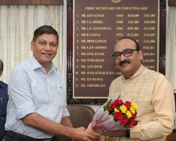 ’छत्तीसगढ़ के नवनियुक्त मुख्य सचिव विकासशील ने कार्यभार संभाला 1 aamaadmi.in
