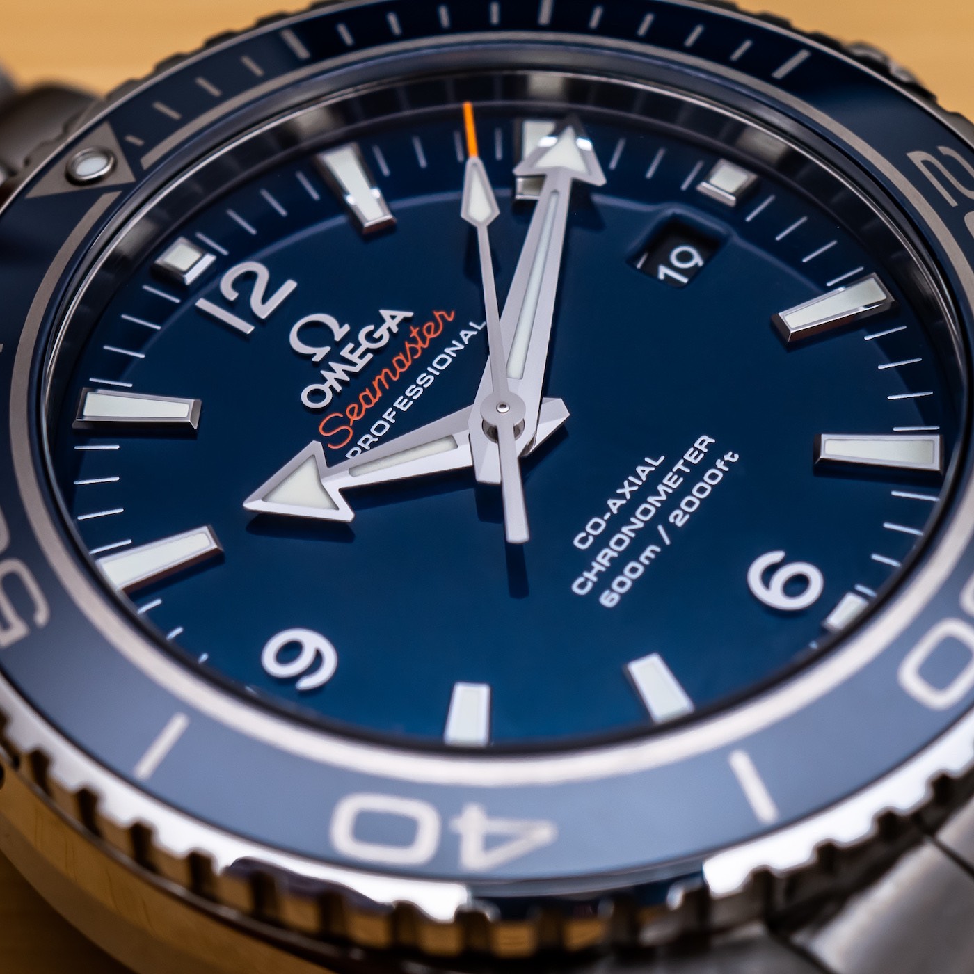 Well it's basically an omega speedmaster moonwatch, but swatchified. Three Omega Watch Picks From The Ebay Special Event Ablogtowatch