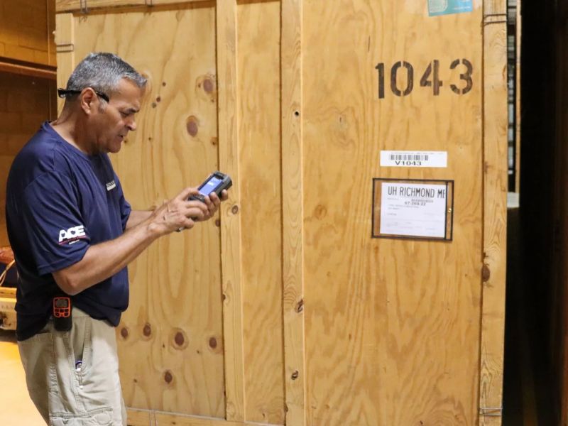 Ace Relocation Customer Portal - Premium Geometric Image Gallery - Retina