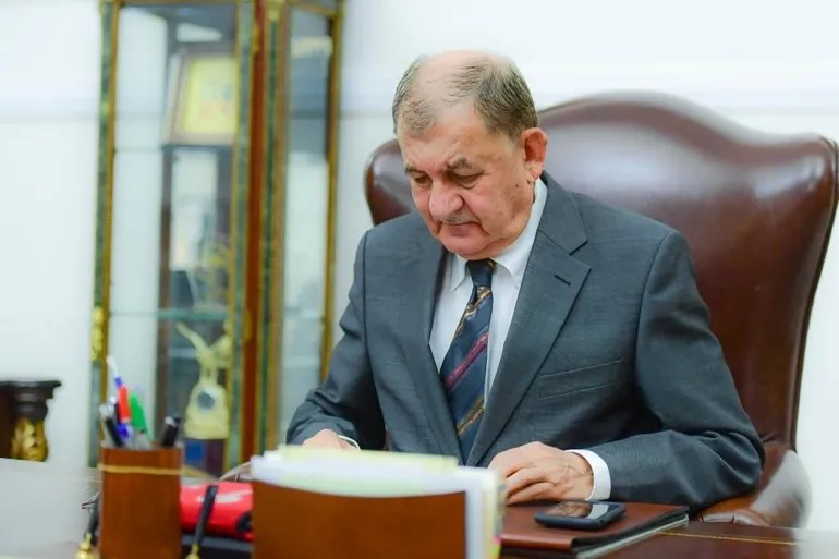 الملك يهنئ الرئيس العراقي