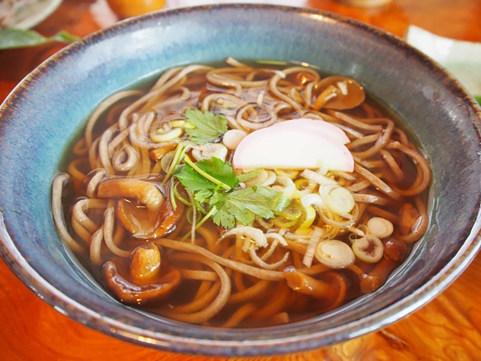充電させてもらえませんか】大仏そば・ソースカツ丼『天心』福井県勝山