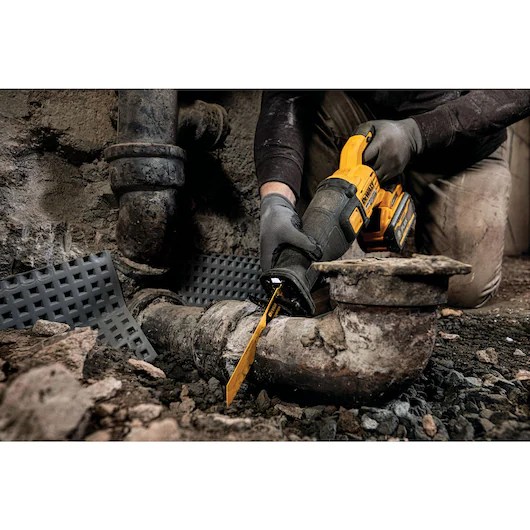 Dewalt DCS389X2 FLEXVOLT® 60V MAX* Brushless Cordless Reciprocating Saw Kit