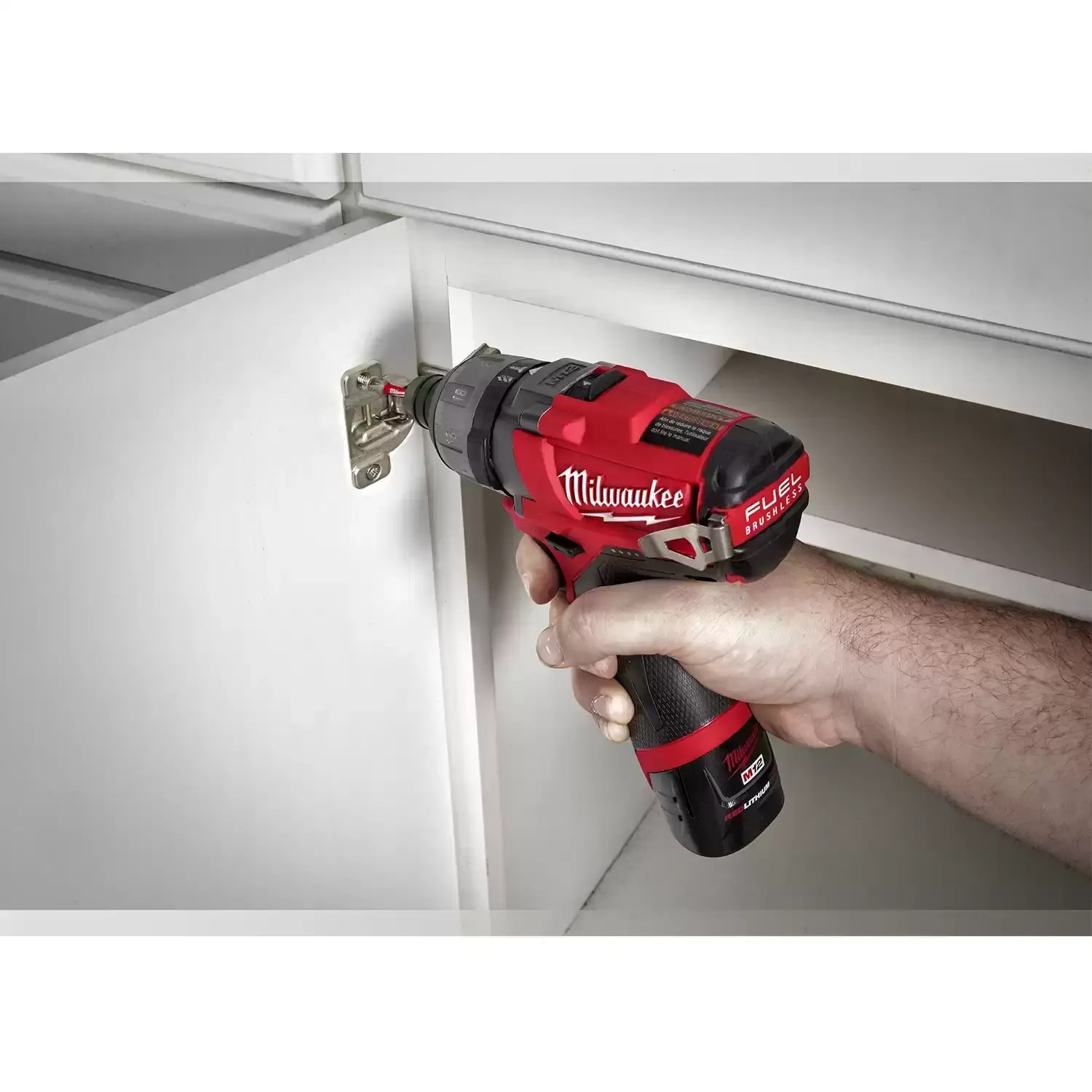 Milwaukee 2402-22 M12 FUEL 12 Volt Lithium-Ion Brushless Cordless 2SPD Screwdriver Kit