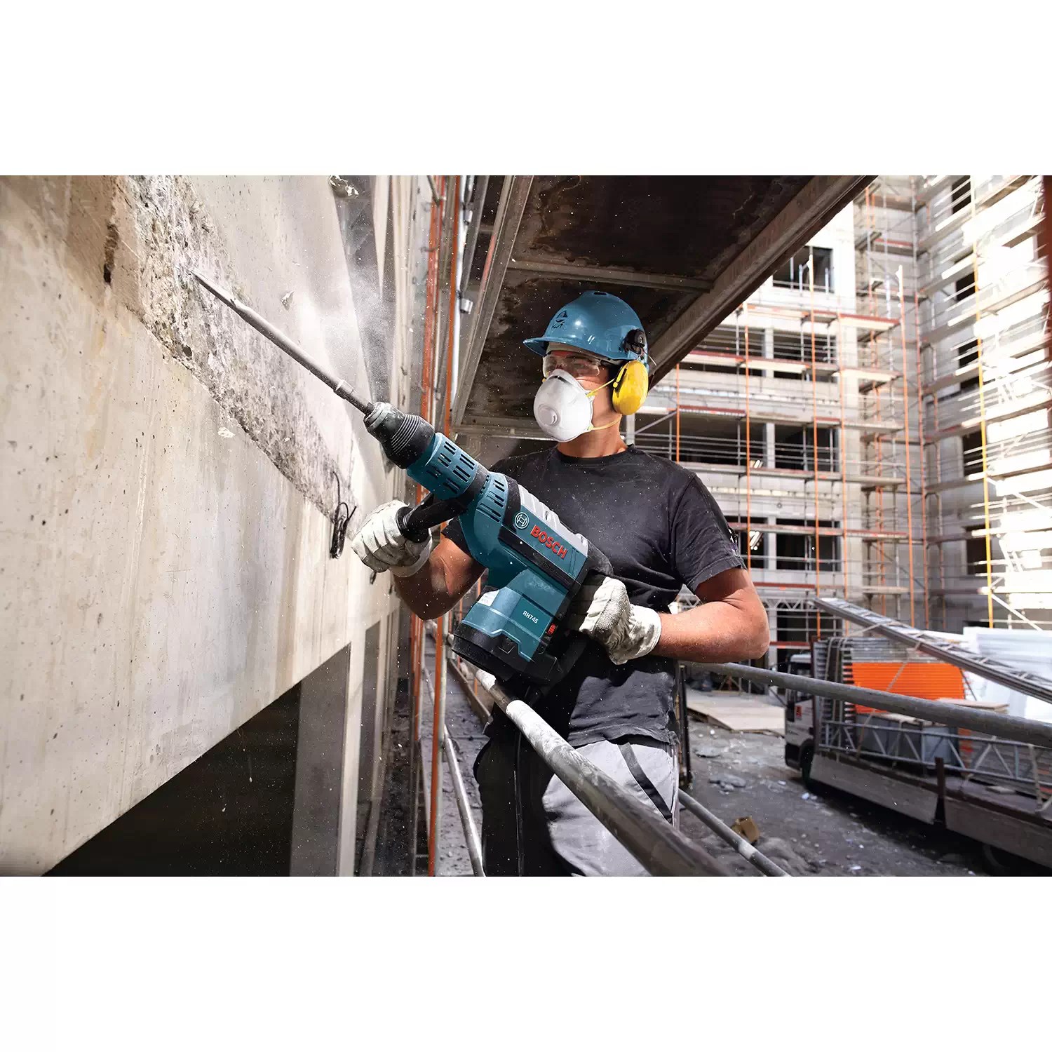Bosch RH745 Corded 1-3/4″ 2-Mode Variable Speed SDS-Max Rotary Hammer, 120V 13.5A
