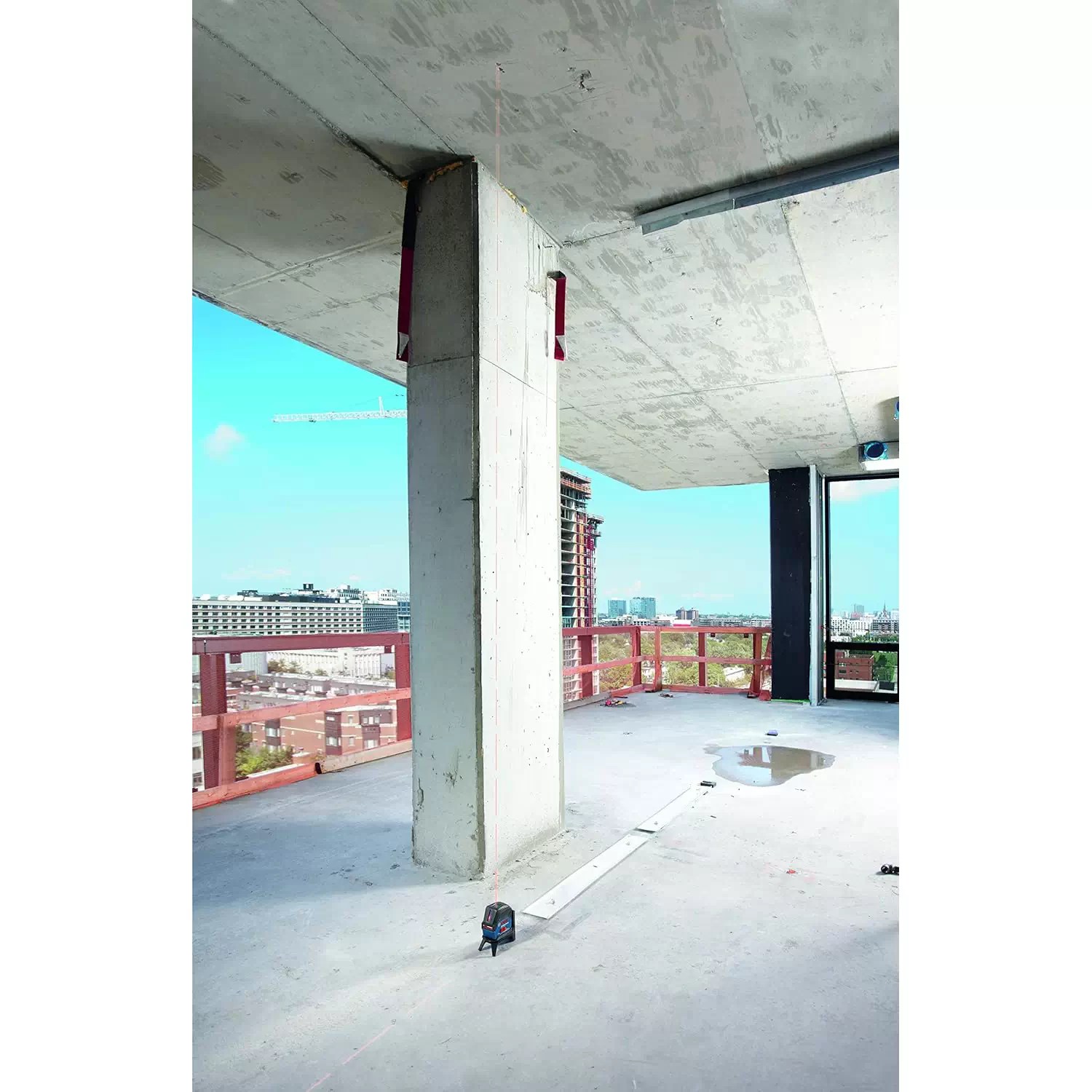 Bosch GCL 2-160 Professional Red Beam Self-Leveling Cross-Line Laser with Plumb Points