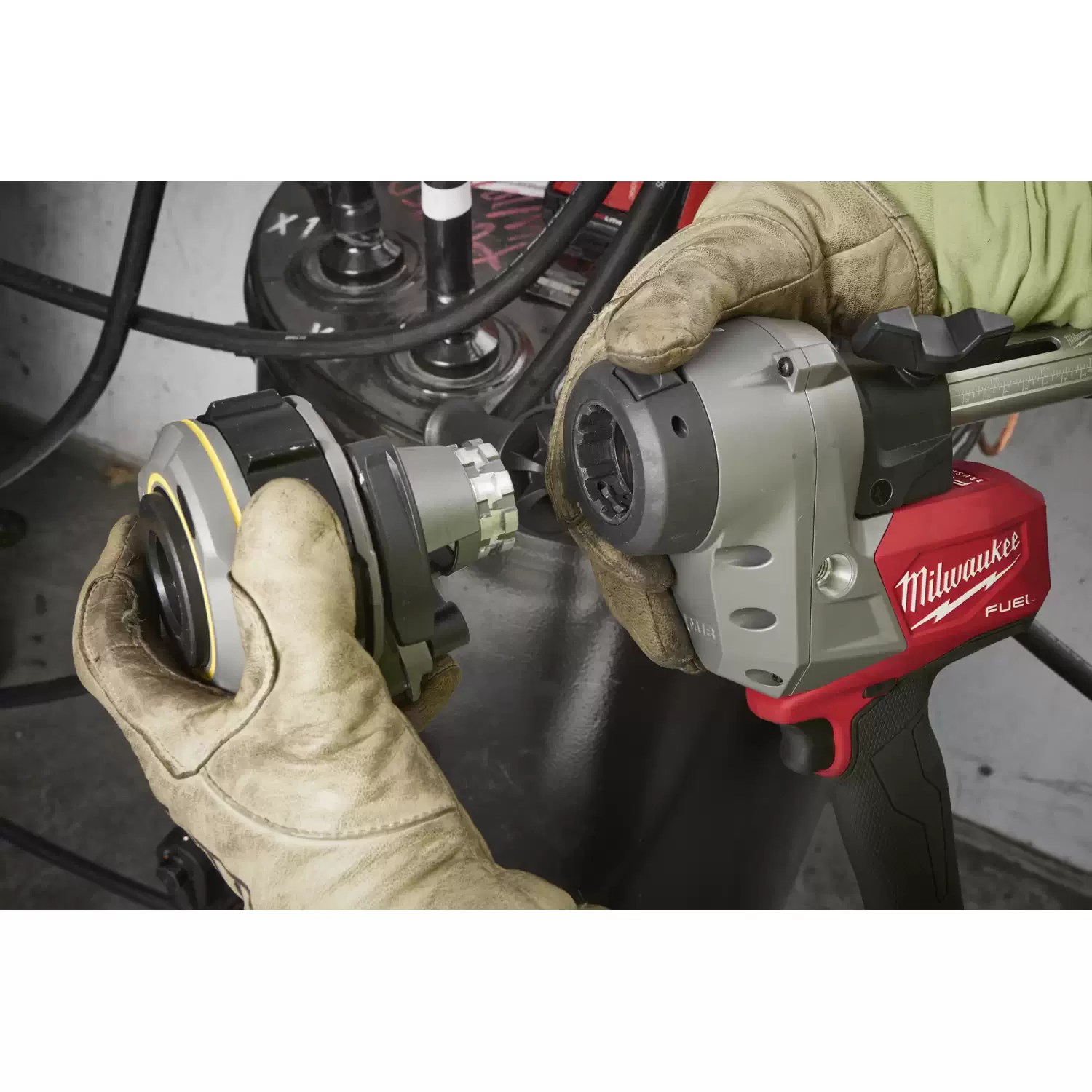 Milwaukee 49-16-B159 1.3" - 1.6" Adjustable Bushing for M18 FUEL Covered Conductor Cable Stripper