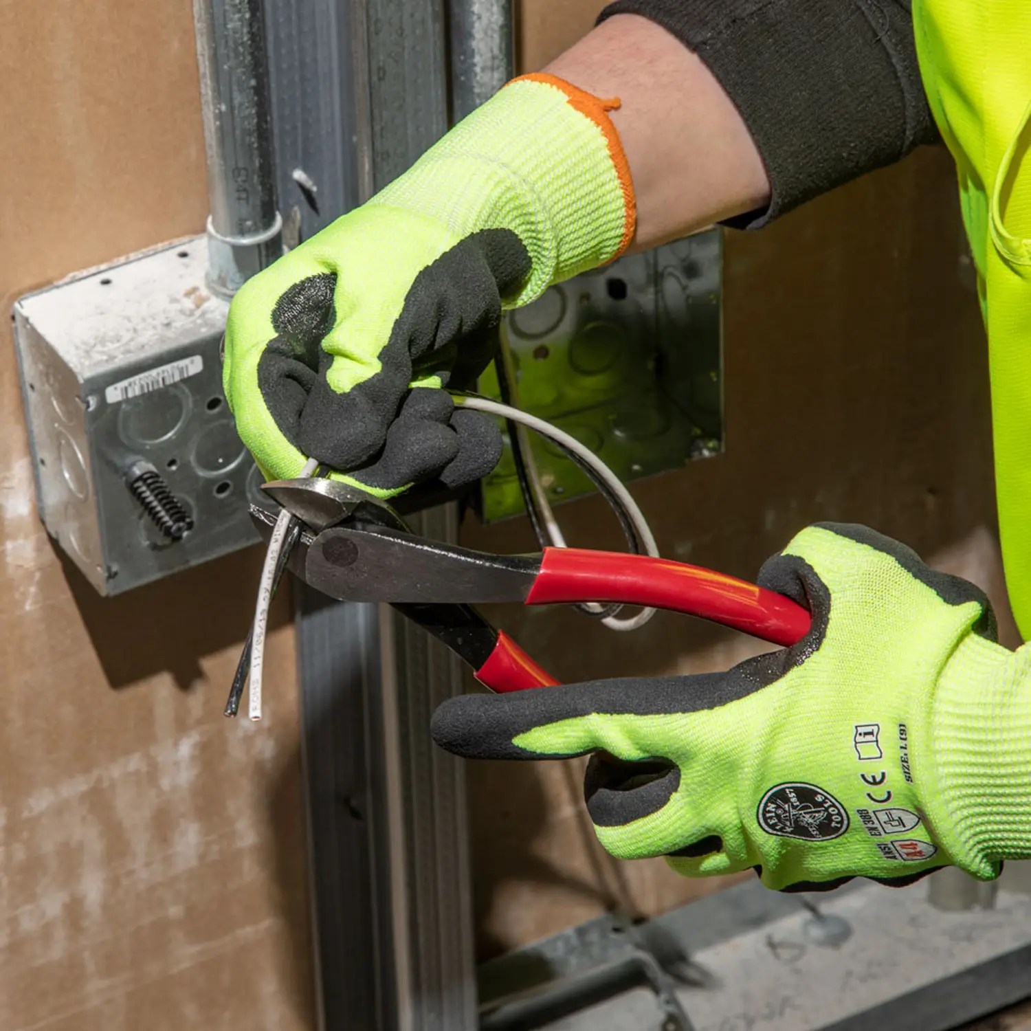 Klein Tools D248-8 8" Short Jaw Angled Head Diagonal Cutting Pliers