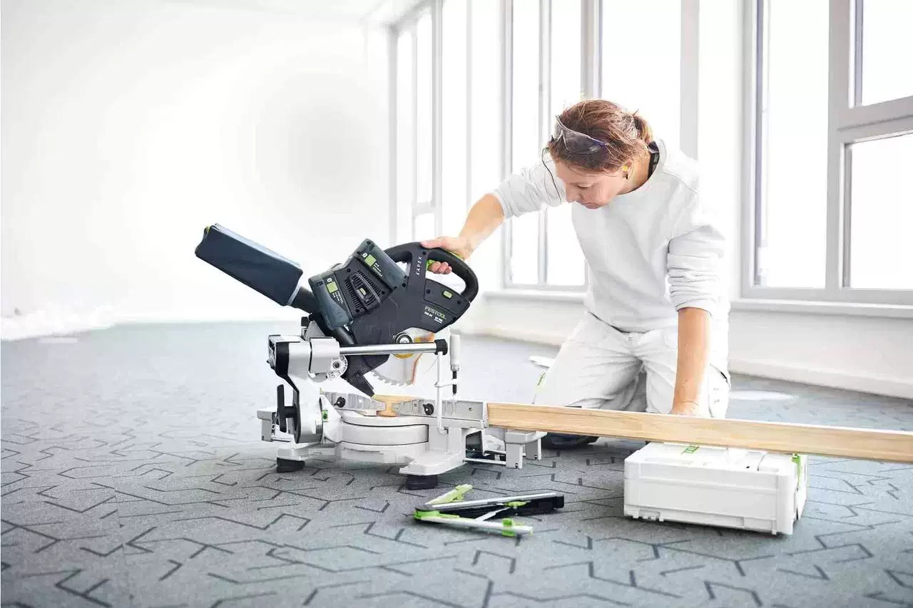 Festool 579356 8-1/2" Cordless Sliding Compound Miter Saw KAPEX KSC 60 EB 8,0 I-Plus US Plus Energy Set Combo Limited Quantities