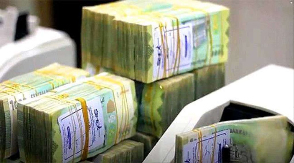 خبير اقتصادي: أزمة العملة الوطنية تؤدي إلى ارتفاع معدلات التضخم