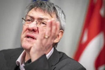 Elettori ai referendum: si vota per il proprio interesse, non per partiti o governo Elettori ai referendum: si vota per il proprio interesse, non per partiti o governo