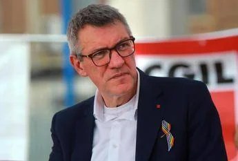 Cgil, il 9 aprile presentazione sulla registrazione e la campagna per il referendum Cgil, il 9 aprile presentazione sulla registrazione e la campagna per il referendum