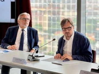 Crescita dell’economia: un +4,1% nei guadagni e un +3,3% nei posti di lavoro, ma chi ci crede? Crescita dell’economia: un +4,1% nei guadagni e un +3,3% nei posti di lavoro, ma chi ci crede?
