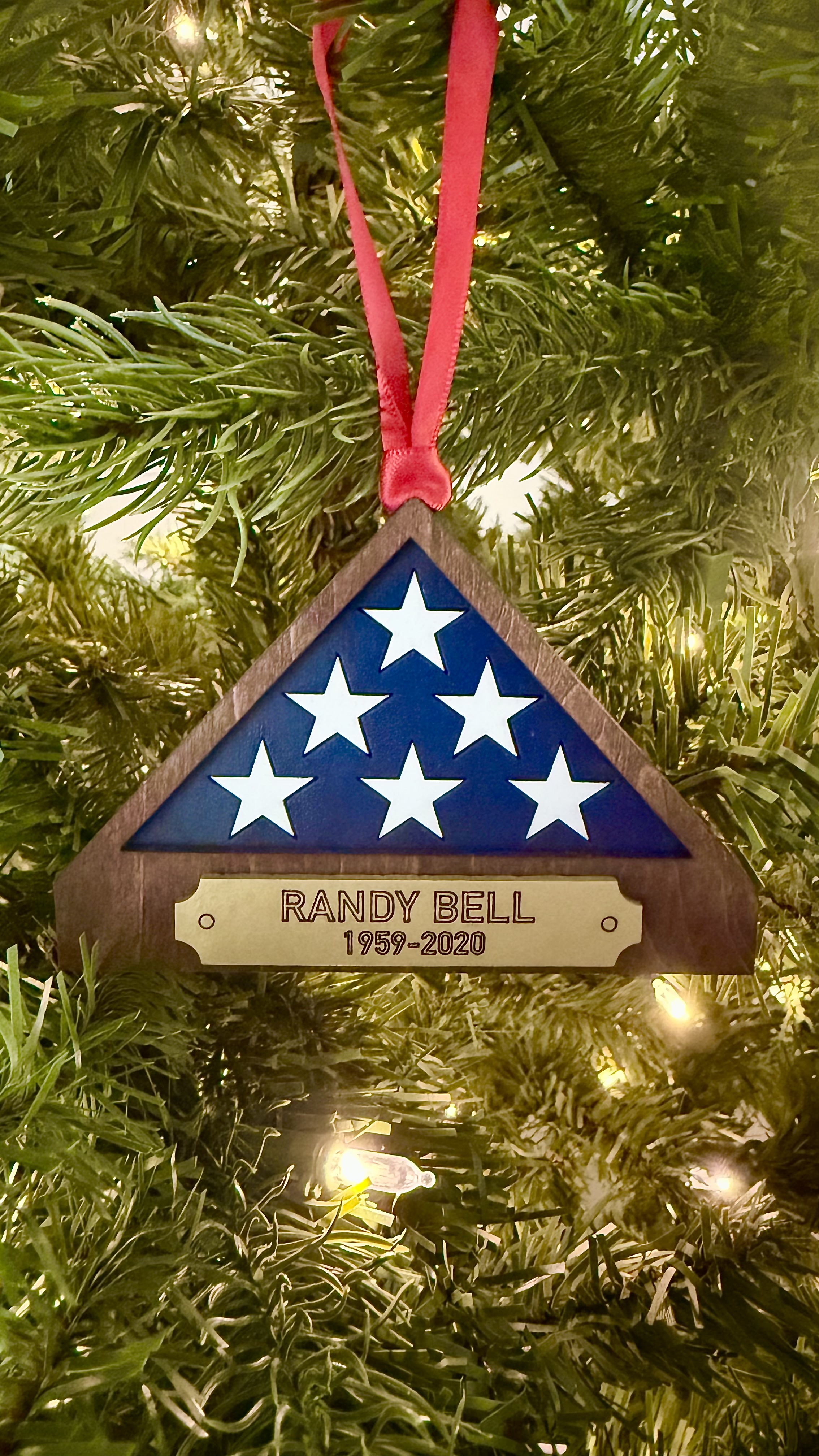 Memorial American Flag Case Christmas Ornaments Grief Loss Sympathy Gift Army Air Force Navy Marine Veteran Ornament Flag Display Case