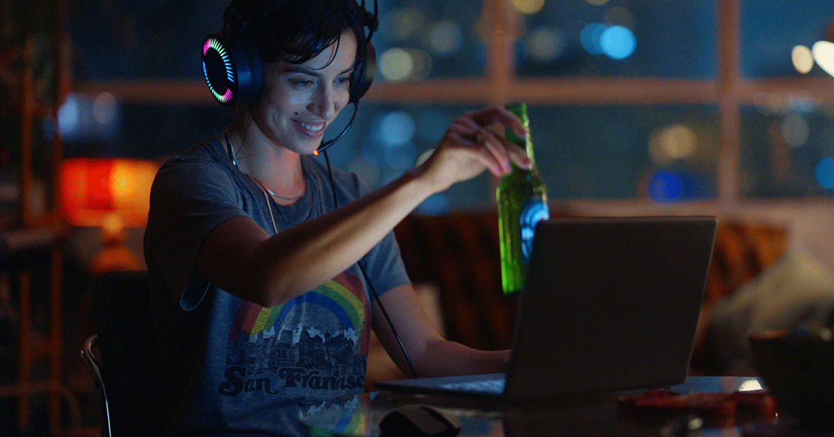 Heineken S Gaming Campaign Breaks Anti Social Stereotypes 