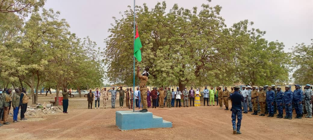 Passoré: Le haut-commissaire invite les responsables de service  à l’effectivité de la montée des couleurs Passoré: Le haut-commissaire invite les responsables de service  à l’effectivité de la montée des couleurs