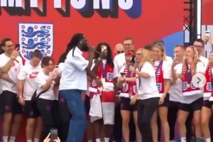 Burna Boy Performs at Lionesses' EUROS Victory Party in Buckingham Palace 1 55109