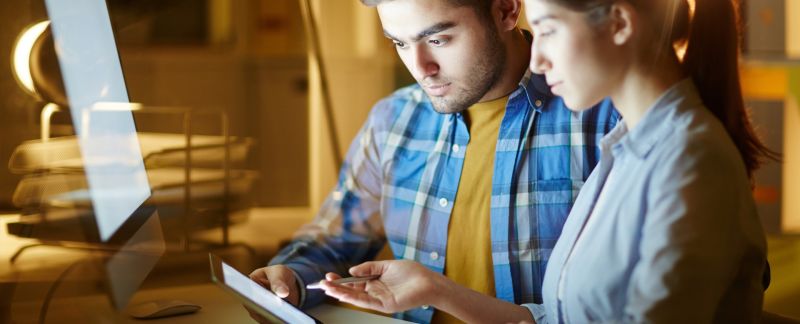 Technology Innovation Solution Webdevelopment Service - Mobile Colorful Arts for Desktop