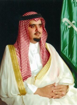 مقطع فيديو يظهر استجابة الأمير السعودي، الوليد بن خالد بن طلال، . Ø§Ù„Ø£Ù…ÙŠØ± Ø¹Ø¨Ø¯ Ø§Ù„Ø¹Ø²ÙŠØ² Ø¨Ù† ÙÙ‡Ø¯ "Ø¨Ù†ÙŠØª