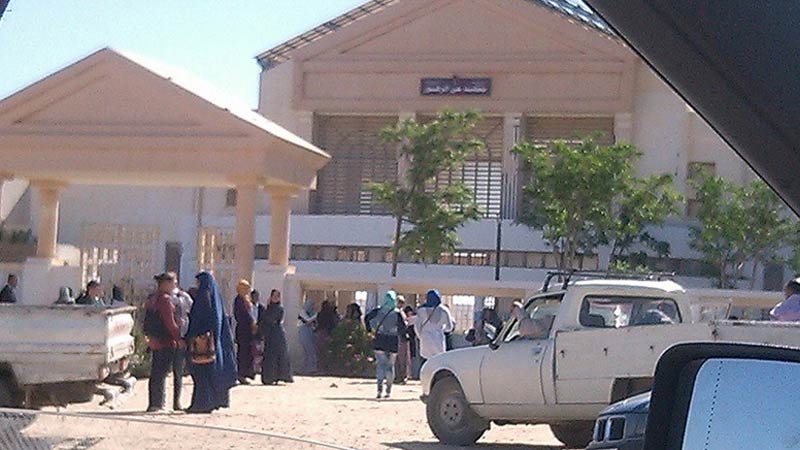 القصرين: معركة بالحجارة والأسلحة البيضاء أمام معهد الزهور&lrm;&lrm;