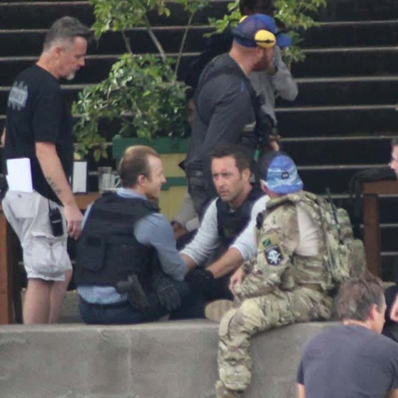 Alex O'loughlin and Scott Caan