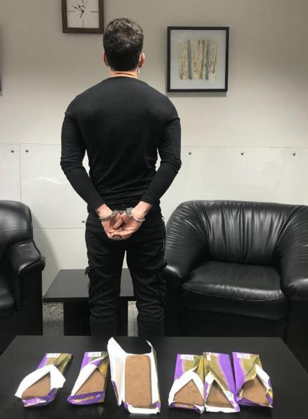 حوالى 2 كلغ. حشيشة موضّبة داخل مغلّفات “الشوكولا” كانت ستهرّب إلى إحدى الدول العربية ضبطتها فصيلة تفتيشات المطار