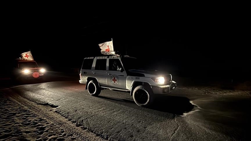 &ldquo;كتائب القسام&rdquo; تسلم جثث 3 أسرى صهاينة للصليب الأحمر