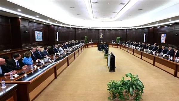 رئيس الوزراء يلتقي رؤساء البعثات الدبلوماسية المرشحين بالخارج رئيس الوزراء يلتقي رؤساء البعثات الدبلوماسية المرشحين بالخارج