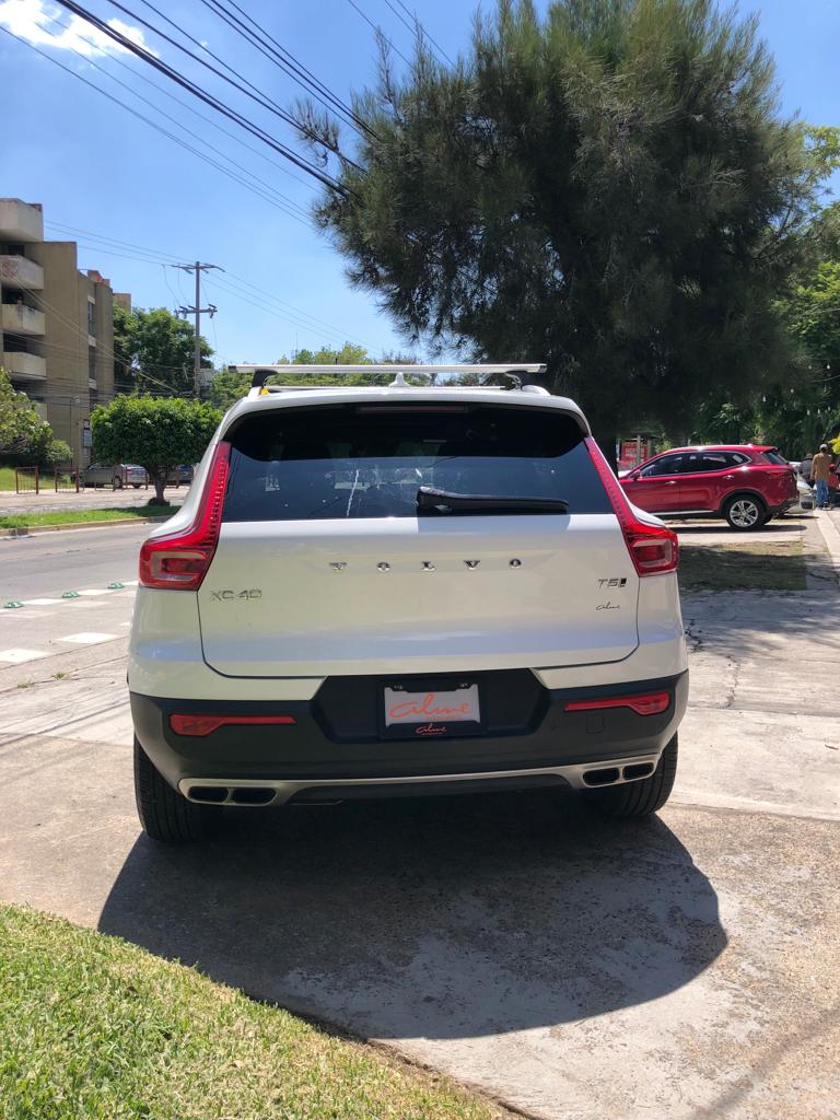 VOLVO XC 40 T5 BLANCO 2019