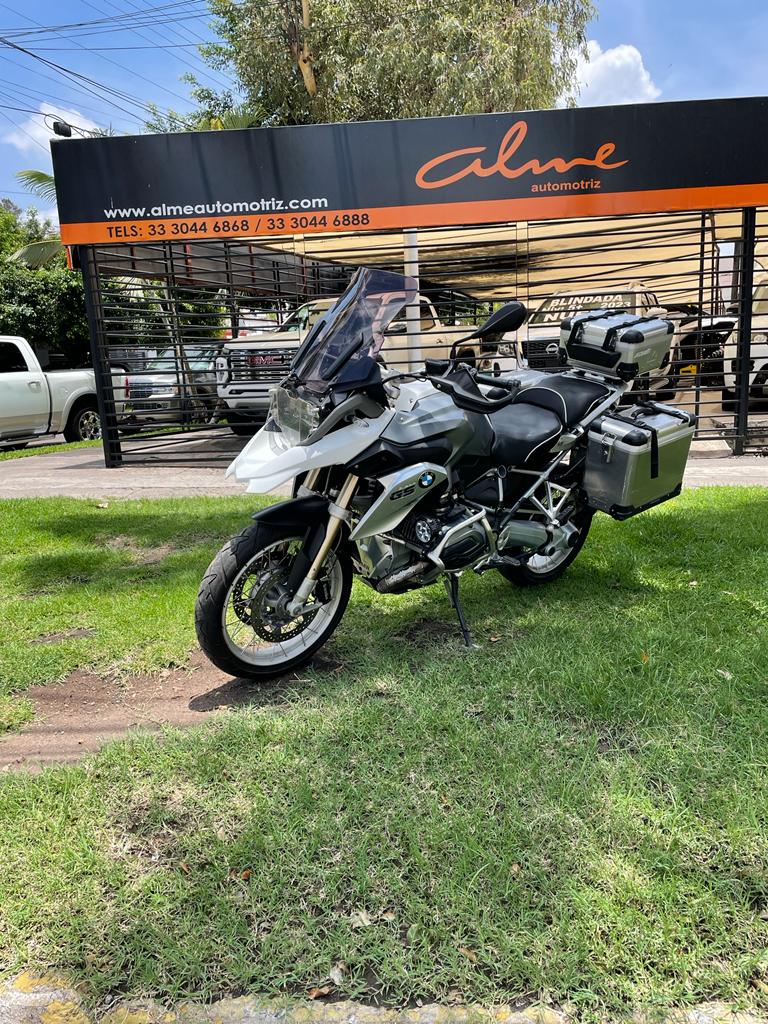 BMW MOTO R1200 GS 2014 TOPCASE LATERALES GPS