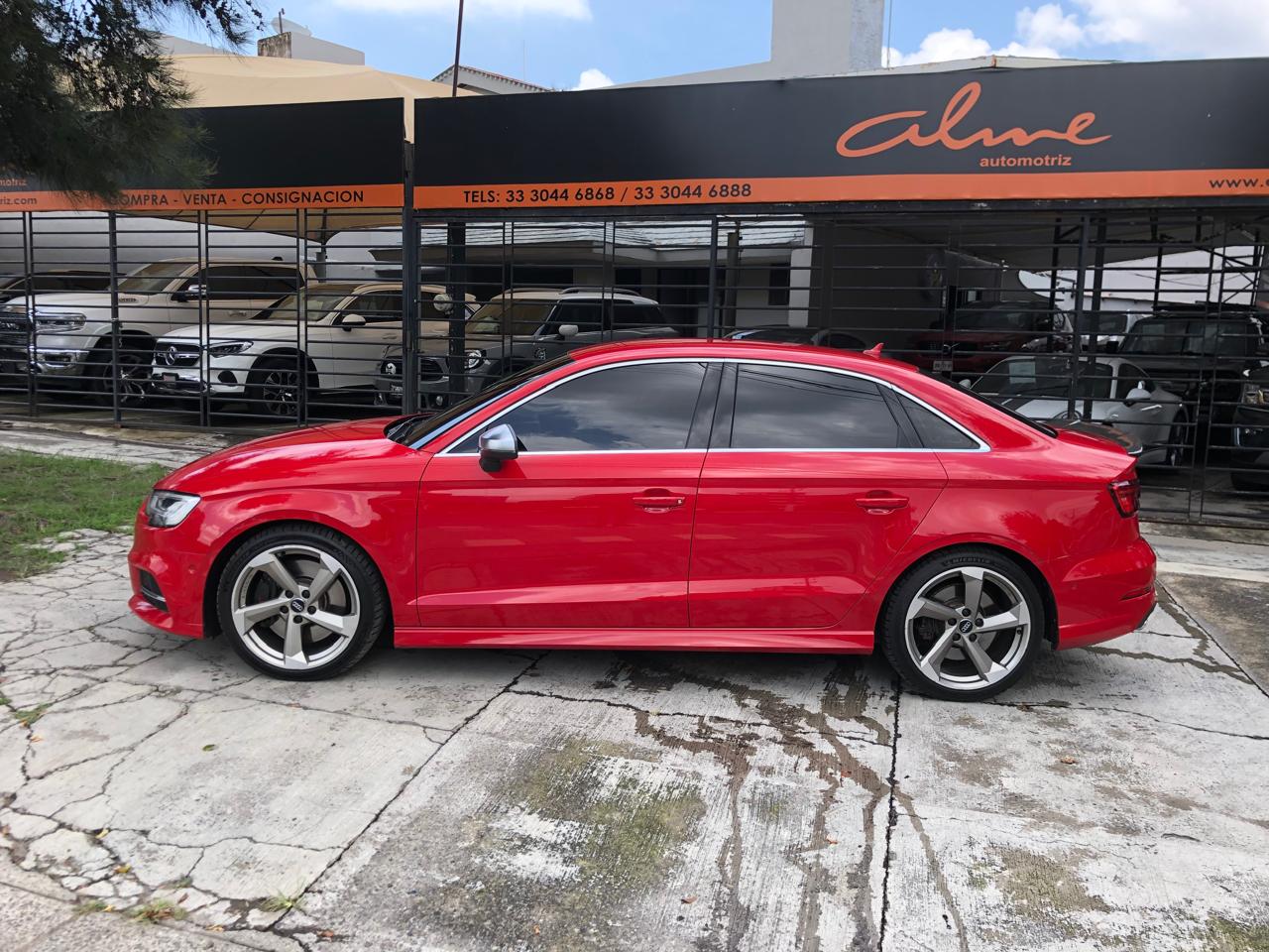 AUDI S3 ROJO 2018