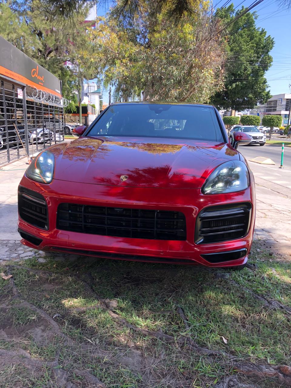 PORSCHE CAYENNE GTS COUPE 2021 ROJA