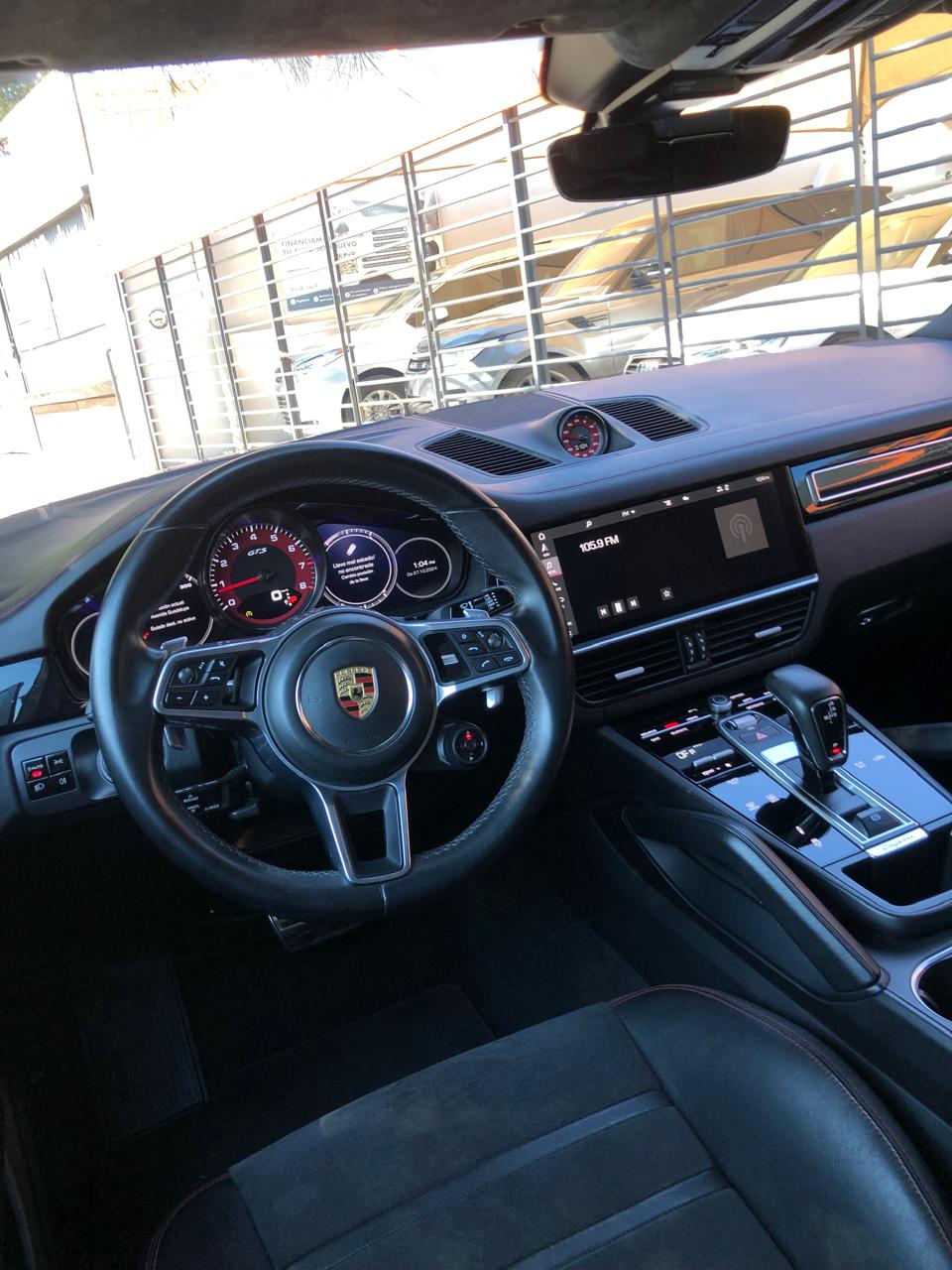 PORSCHE CAYENNE GTS COUPE 2021 ROJA